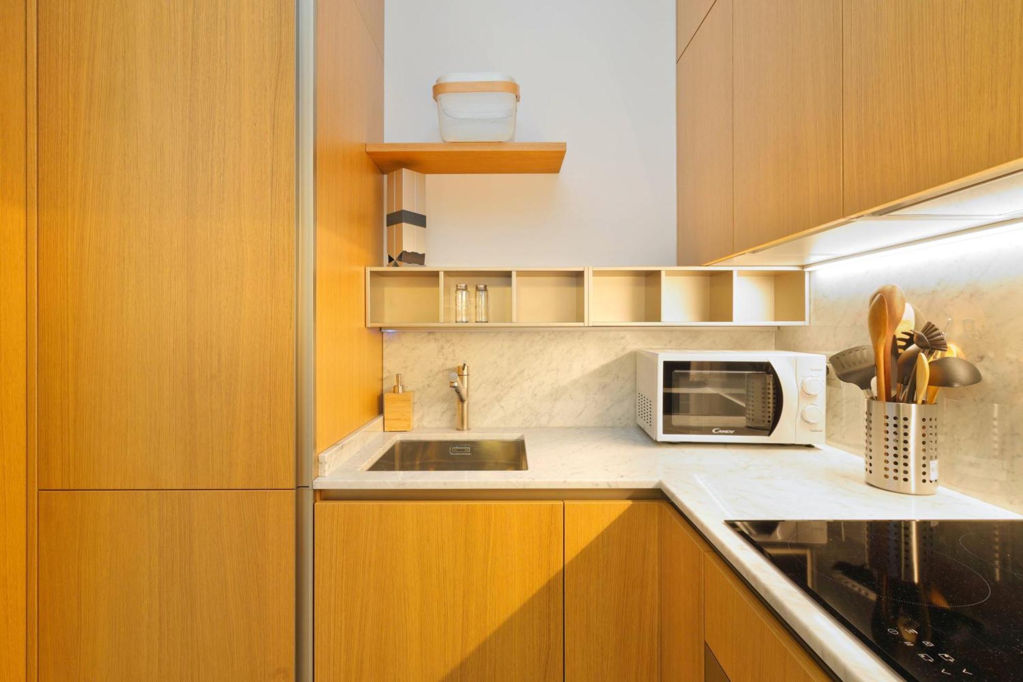 Luxury Apartment Con Terrazza, Palestra, Cowork & Box Privato Милан Экстерьер фото